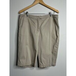 Pendleton Women's Shorts Size 14 Khaki Stretch 11.5” Inseam